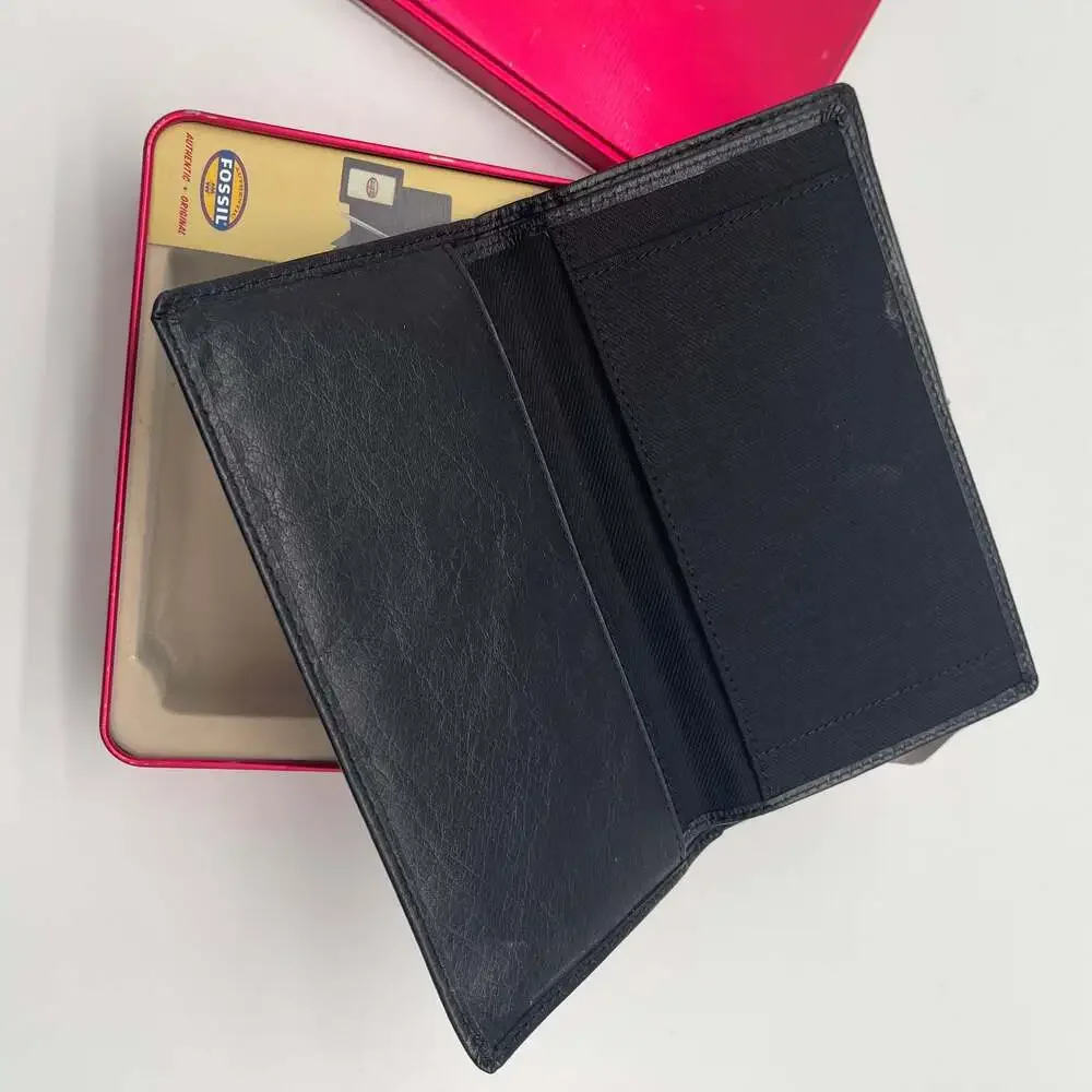 Fossil Vintage Black Leather Bifold Passport Travel Wallet w Pen & Collector Tin